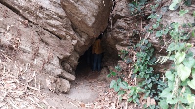  पर्यटनको सम्भावना रहेको चमेरे गुफा ओझेलमा 